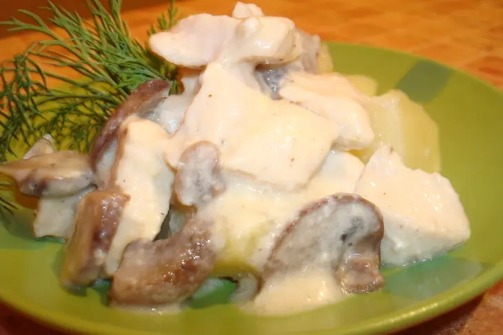 Куриное филе с грибами и сырным соусом: шаг 1