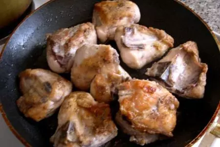 Пряные куриные грудки, запеченные с помидорами: шаг 3