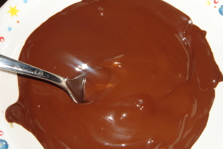 Шоколадные кексы с малиновым соусом: шаг 2