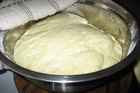 Пирожки с яблочной начинкой: шаг 1