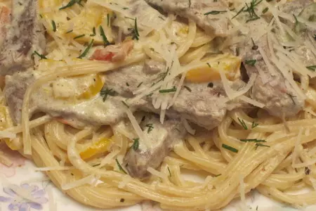 Спагетти с языком, сладким перцем и прованскими травами: шаг 3