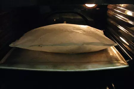 Рыба фаршированная овощами и плавленым сырком: шаг 4