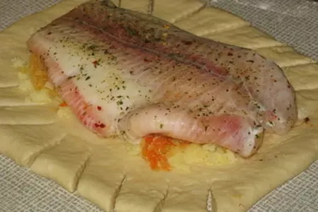 Морской язык в пироге: шаг 4