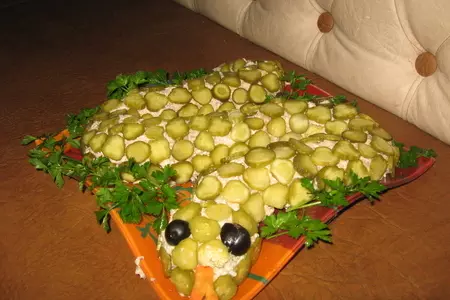 Салат "змейка": шаг 1