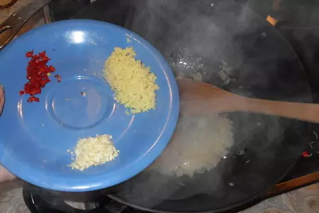 Страусовый гуляш с овощами: шаг 6