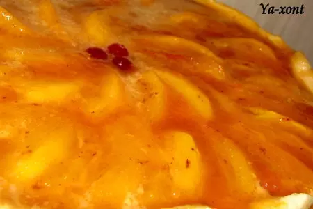 Пирог с начинкой из хурмы с кремом.: шаг 5