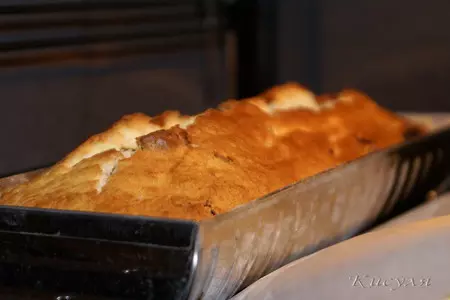 Творожно-лимонный кекс с изюмом и финиками: шаг 5