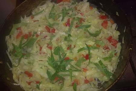 Картофельно-капустное рагу по-деревенски: шаг 3