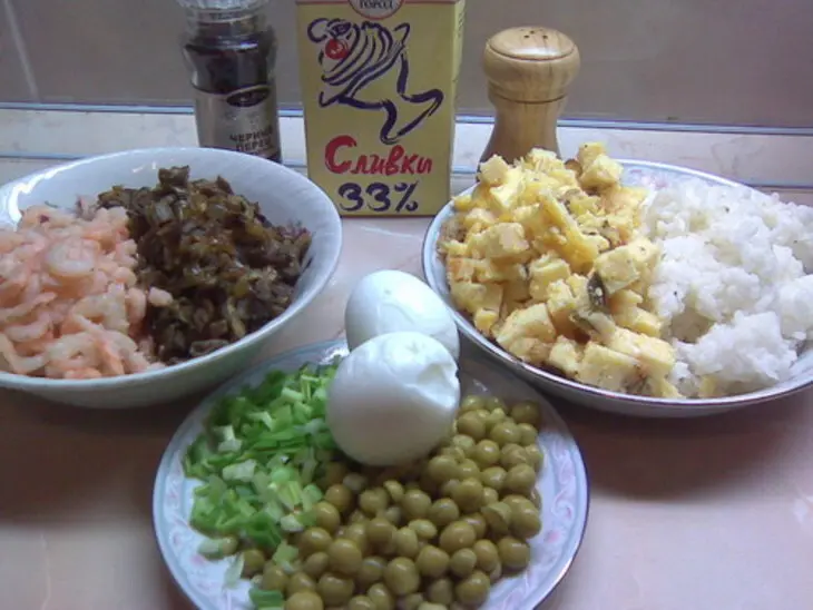 Запеканка с горбушей, рисом, креветками и…. ещё много с чем!: шаг 2