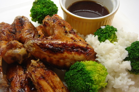 Куриные крылышки в глазури из соевого соуса, меда и рисового уксуса.: шаг 5