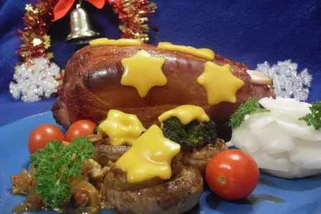 Соленое - полукопченое мясо с грибами: шаг 5