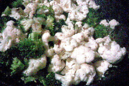 Цветная капуста и брокколи, запеченные в духовке (постный гарнир или теплый салат): шаг 1
