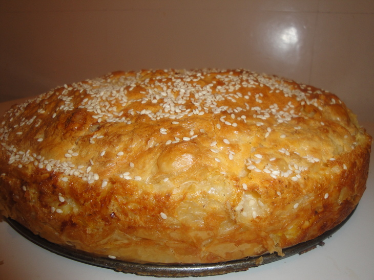 Нежный пирог с сыром и тыквой/kolokithopita/: шаг 7