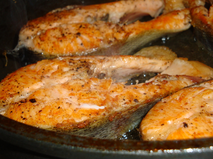 Рыба с овощами в сливочном соусе: шаг 1