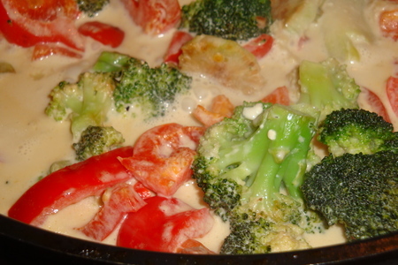 Рыба с овощами в сливочном соусе: шаг 2