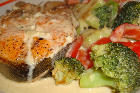 Рыба с овощами в сливочном соусе: шаг 3