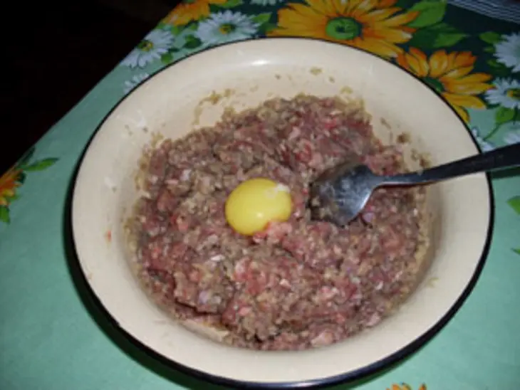 Мясные гнездышки: шаг 2