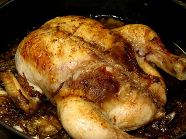Курица с ореховой начинкой и сливово-вишнёвым соусом: шаг 5