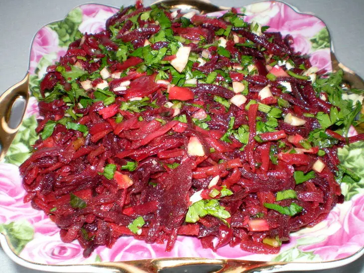 Салатик " н ": шаг 7