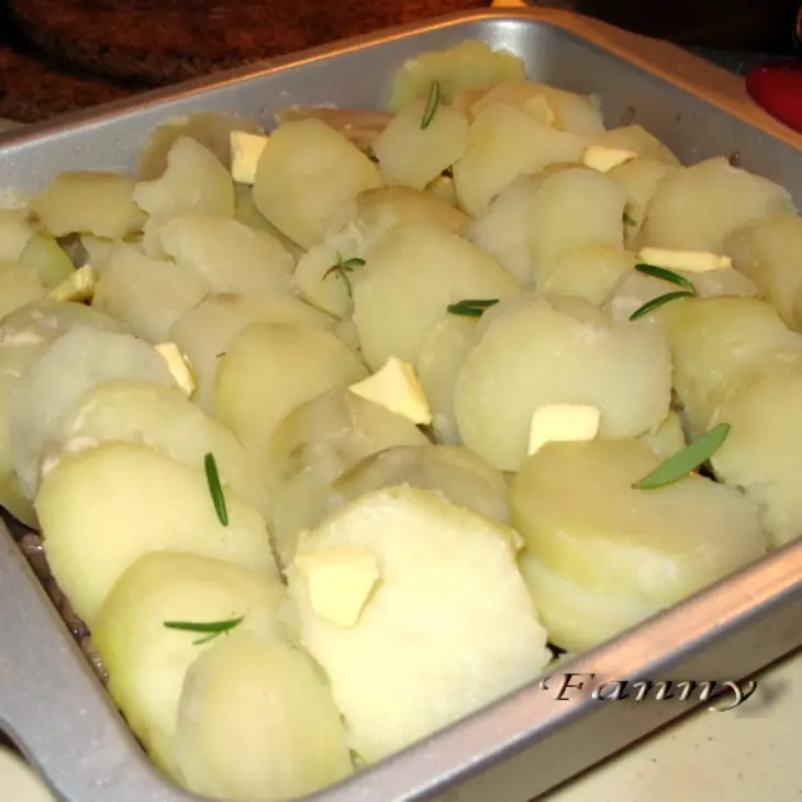 Мясо под картофельной крышкой: шаг 8
