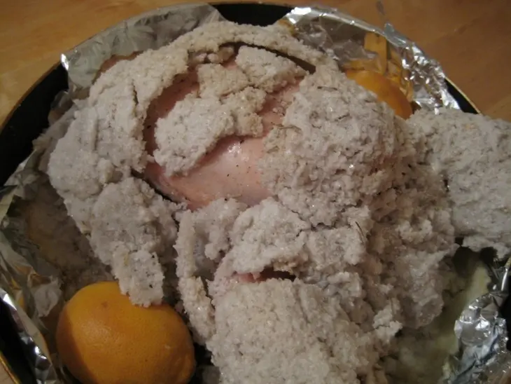 Курица, запеченная в соли: шаг 3