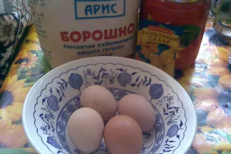 Вафельные трубочки: шаг 1