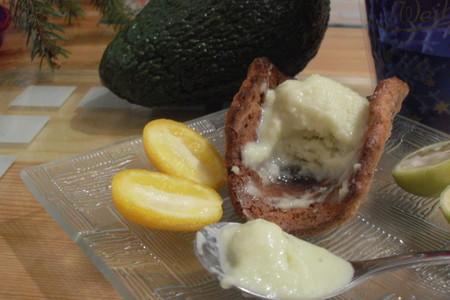 Авокадовое мороженное и печенье "карат": шаг 5