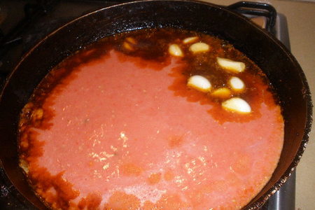 Спагетти в томатно-водочном соусе: шаг 2