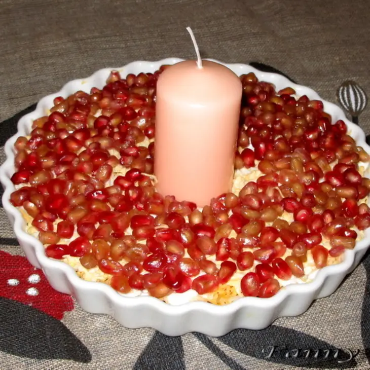 Салат с курицей и шампиньонами: шаг 1
