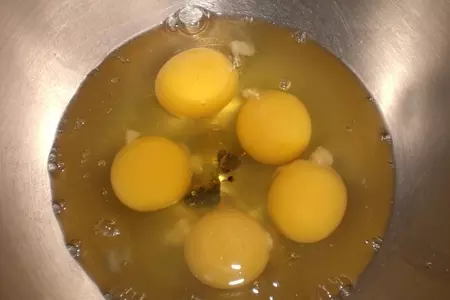 Сырно-апельсиновый торт с шоколадной мастикой: шаг 2