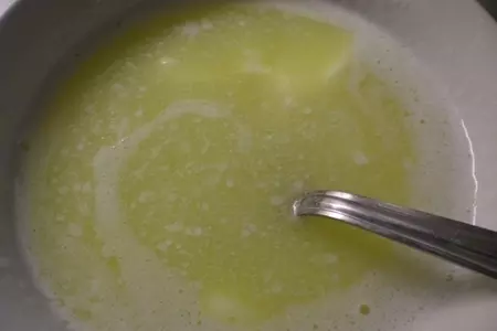 Сырно-апельсиновый торт с шоколадной мастикой: шаг 6