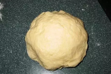 Трубочки с орехами: шаг 1
