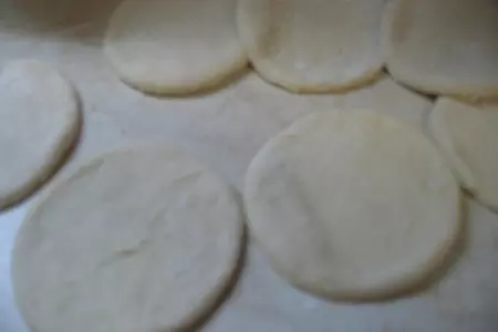 Постные вареники с разными начинками: шаг 2