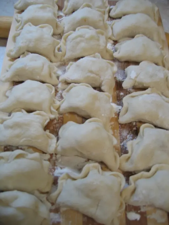 Постные вареники с разными начинками: шаг 4