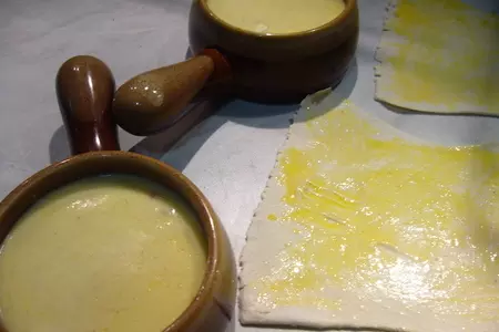 Сырное фондю в горшочках: шаг 3