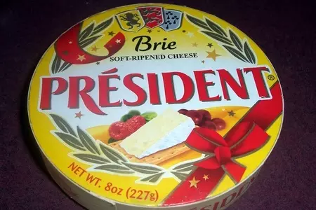 Запеченый сыр brie с ветчиной, и фруктами: шаг 1