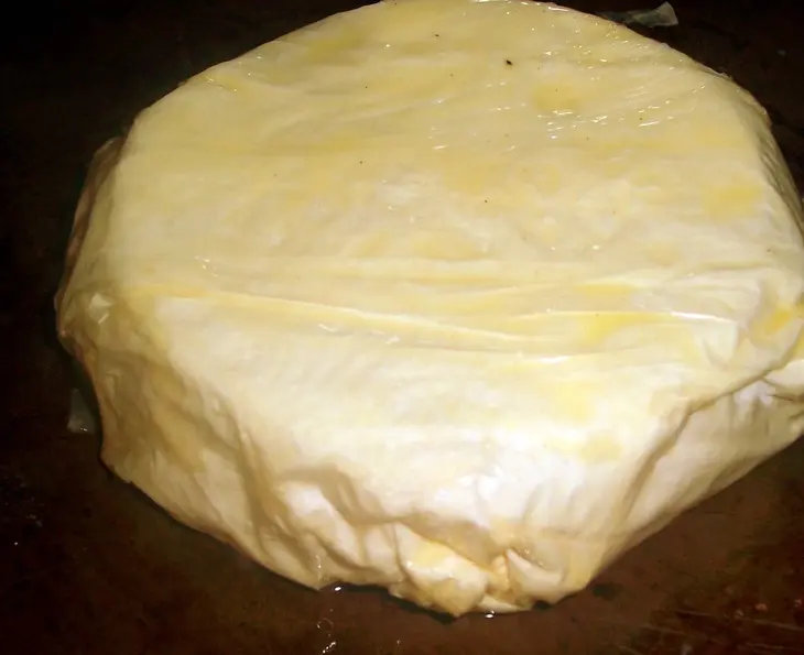 Запеченый сыр brie с ветчиной, и фруктами: шаг 3