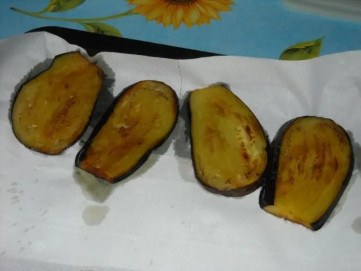 Melanzane alla parmigiana или итальянская запеканка: шаг 2