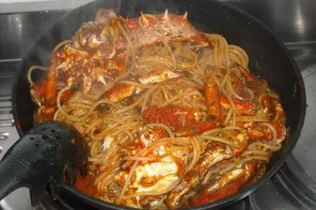 Spaghetti alla margherita "спагетти с крабом": шаг 8