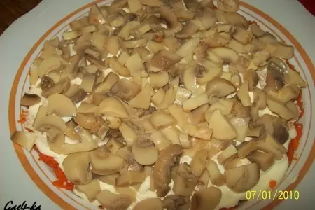 Салат "ромашка": шаг 3