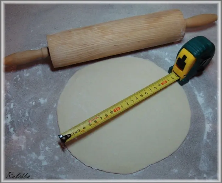 Миникальцоне "трио" (pizza calzone, закрытая пицца).: шаг 16