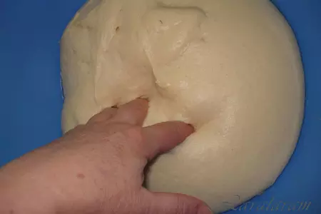 Пирожки, маковый руле  из дрожжевого теста: шаг 8