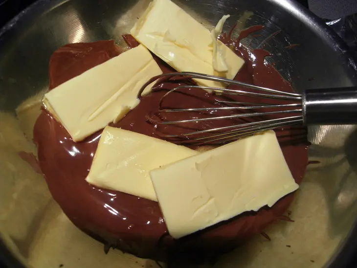 Американские cinnamon-brownis с кремом frosting: шаг 3