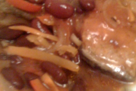Толстолобик с фасолью под томатным соусом: шаг 3