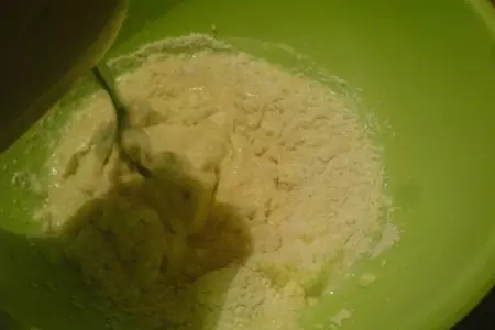 Бретонский пирог с клюквой и яблоками: шаг 2