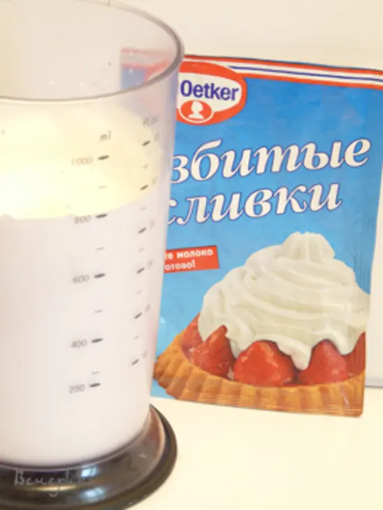 Шоколадные тарталетки со взбитыми сливками и медовым инжиром "искушение": шаг 5