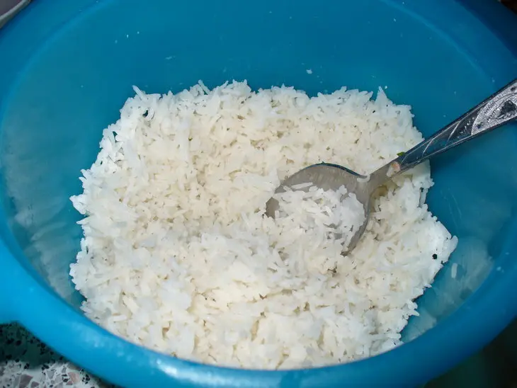 Пирог  " помятый " (с куринными потрошками и рисом ): шаг 2