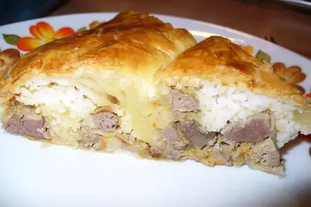 Пирог  " помятый " (с куринными потрошками и рисом ): шаг 9