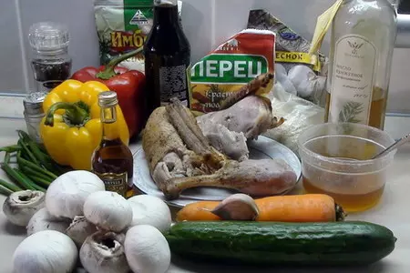Утка с овощами, почти в азиатском стиле.: шаг 1