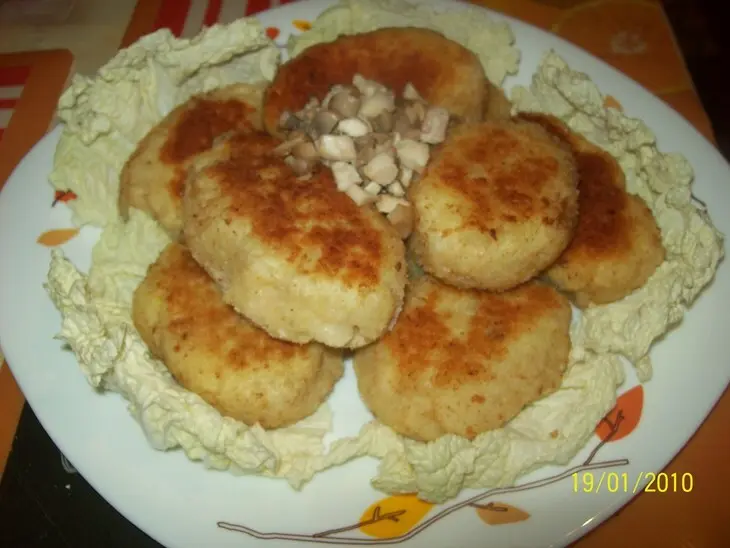 Зразы с курицей и грибами: шаг 10